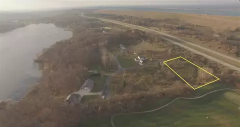 5488 W Golfside, Ludington, MI 49431