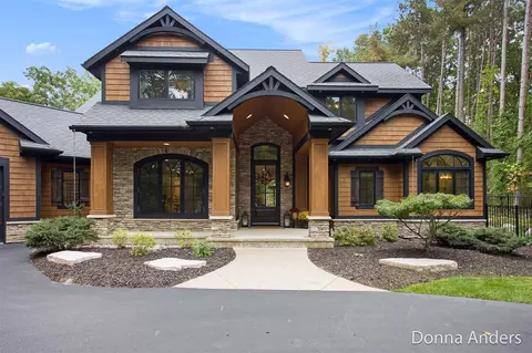 2500 Sturbridge, Ada, MI 49301 photo 9