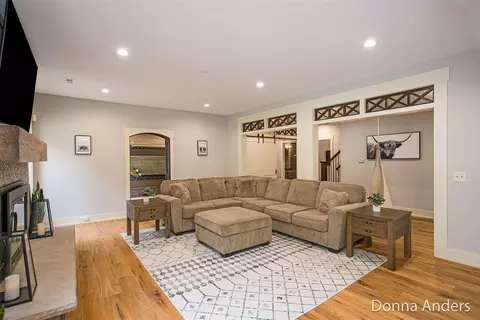 2500 Sturbridge, Ada, MI 49301 photo 59