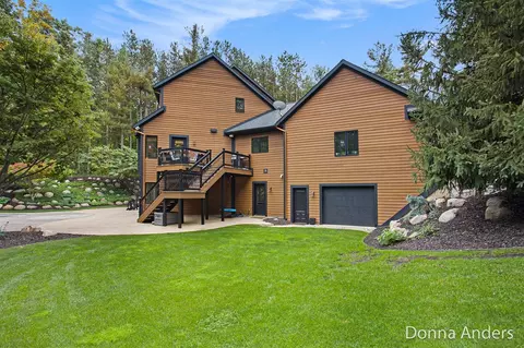 2500 Sturbridge, Ada, MI 49301 photo 17