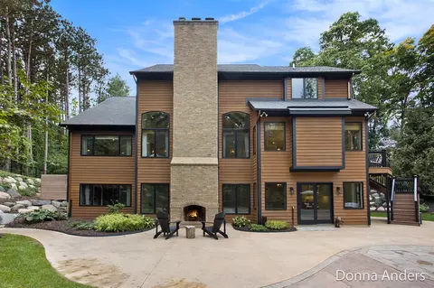2500 Sturbridge, Ada, MI 49301 photo 12