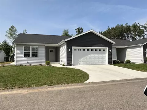 2070 Black Bear, Portage, MI 49024