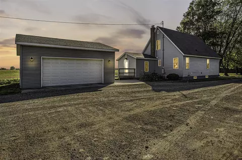 12756 Kenowa, Kent City, MI 49330
