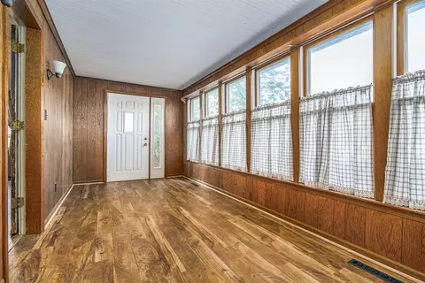 776 M-89, Plainwell, MI 49080 photo 6