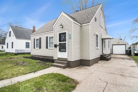 1515 Winchester, Muskegon, MI 49441