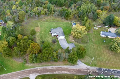 9568 Coyote, Belding, MI 48809 photo 40
