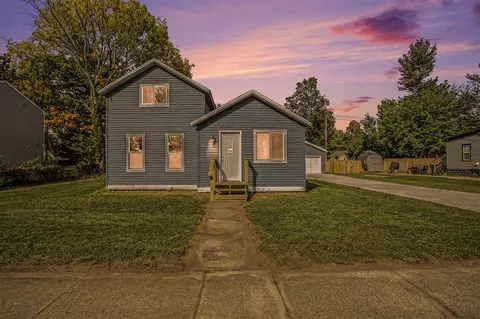 324 E Michigan, Three Rivers, MI 49093 photo 4