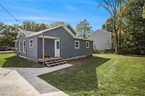 324 E Michigan, Three Rivers, MI 49093 photo 32