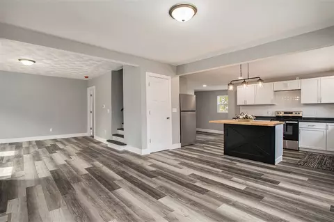 324 E Michigan, Three Rivers, MI 49093 photo 11