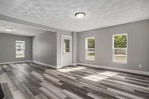 324 E Michigan, Three Rivers, MI 49093 photo 8