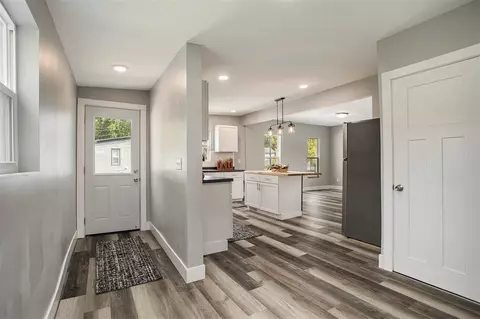 324 E Michigan, Three Rivers, MI 49093 photo 10