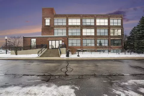 533 Columbia #160, Holland, MI 49423