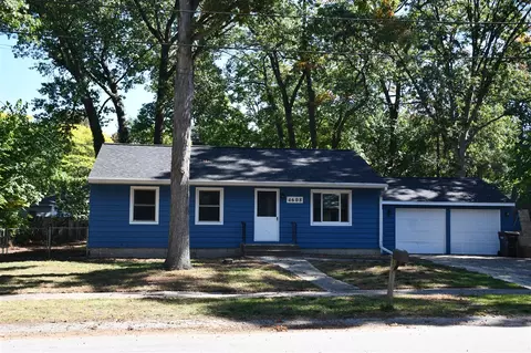 4608 Blaine, Kentwood, MI 49508
