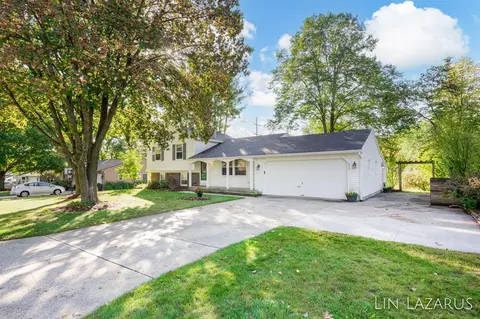 6924 Rix, Ada, MI 49301 photo 3