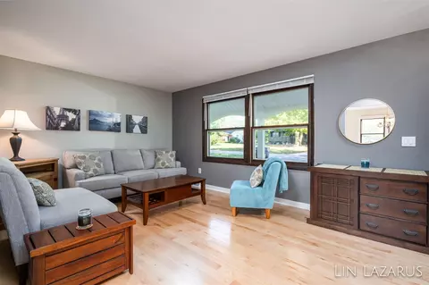 6924 Rix, Ada, MI 49301 photo 4