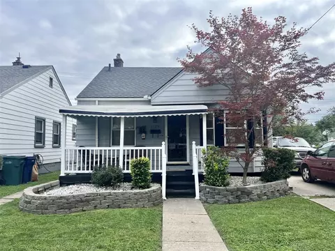 1029 White Ave, Lincoln Park, MI 48146