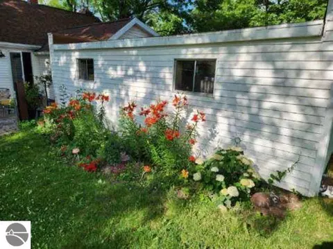 511 W Maple, Mcbain, MI 49657 photo 32