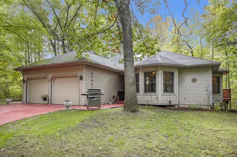 39165 Whiskey Run, Mattawan, MI 49071