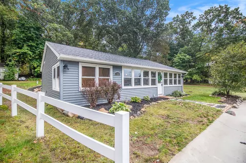 1480 Manitou, Middleville, MI 49333