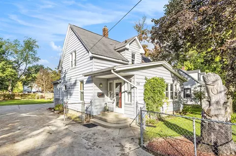 715 Cooper, Kalamazoo, MI 49048
