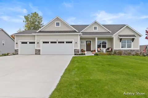4710 W W Lk, Holland, MI 49423
