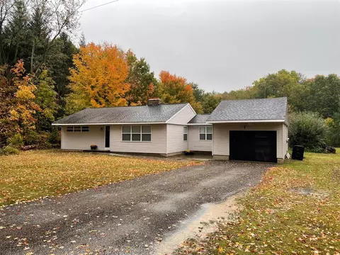 5964 Johnson, Fruitport, MI 49415