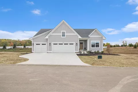 604 Sun Vale #2, Grandville, MI 49418