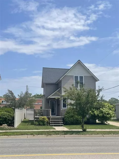 345 S S Riv, Holland, MI 49423