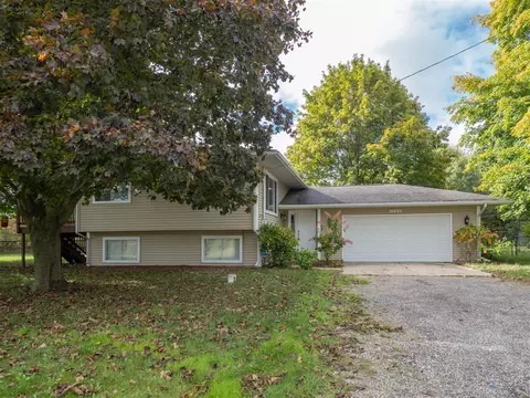 5289 W On, Kalamazoo, MI 49009