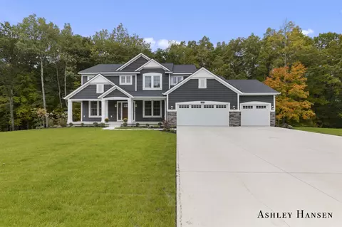 9318 Sunset Rdg, Rockford, MI 49341