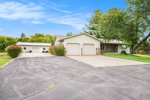 3129 Wayne, Hopkins, MI 49328