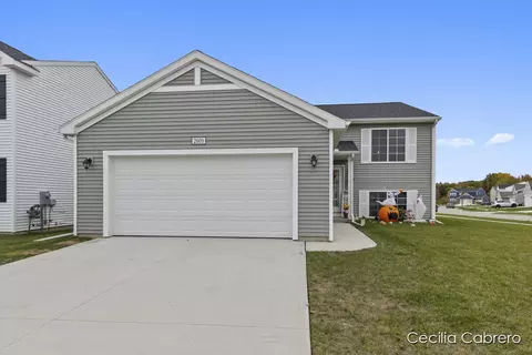 2609 Blooming Bud, Kentwood, MI 49508