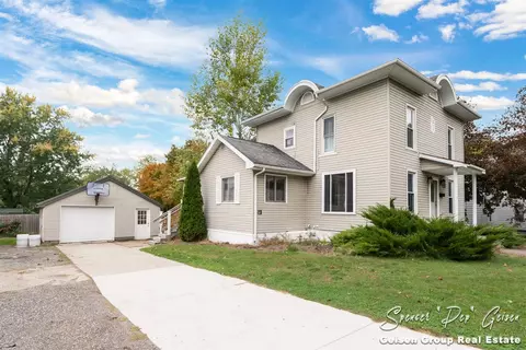 617 S Broas, Belding, MI 48809 photo 2