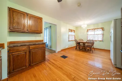 617 S Broas, Belding, MI 48809 photo 13