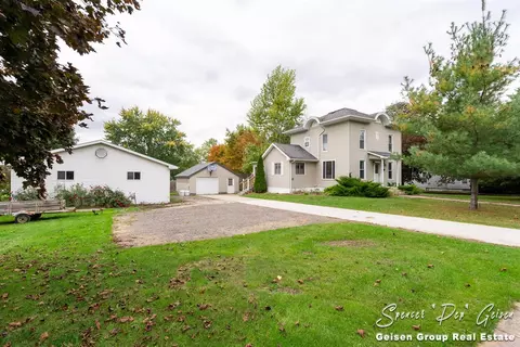 617 S Broas, Belding, MI 48809 photo 32