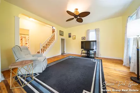 617 S Broas, Belding, MI 48809 photo 6