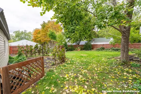 617 S Broas, Belding, MI 48809 photo 38