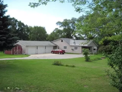 5094 Whitehall, Muskegon, MI 49445