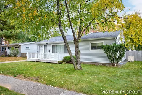 3125 Coolidge, Muskegon, MI 49441