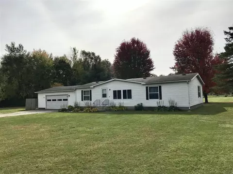 12411 Riverside, White Pigeon, MI 49099