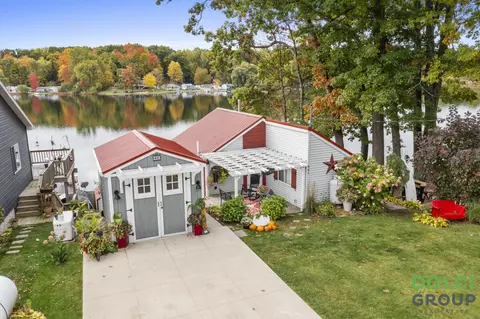 661 Lake, Six Lakes, MI 48886