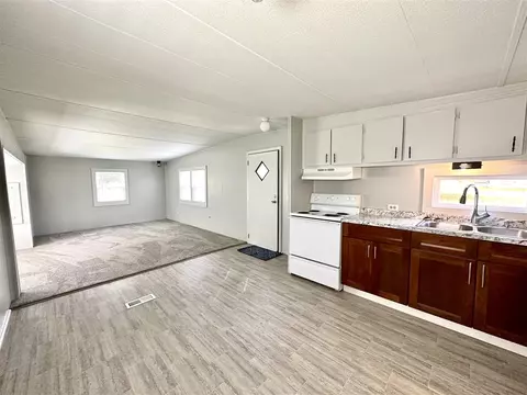 1181 Marshall, Tekonsha, MI 49092 photo 6