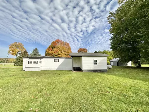 1181 Marshall, Tekonsha, MI 49092 photo 2