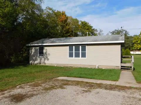 109 E South, Decatur, MI 49045
