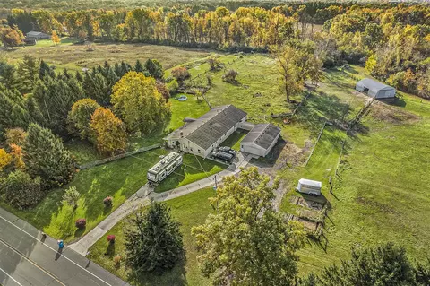 7985 County Farm, Parma, MI 49269