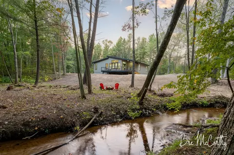 2604 Russell, Muskegon, MI 49445