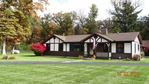 6374 Pear, Newaygo, MI 49337