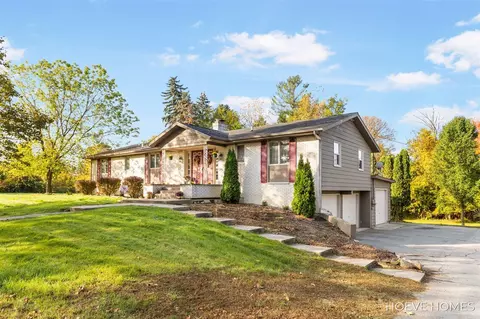 186 Sorrento, Holland, MI 49423