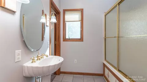 1205 E Mcdevitt, Jackson, MI 49203 photo 43