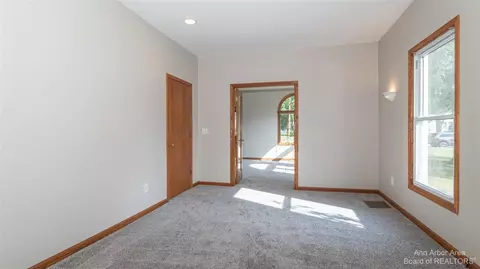 1205 E Mcdevitt, Jackson, MI 49203 photo 37